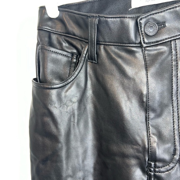 Abercrombie The 90s Relaxed Jean High Rise vegan leather - Picture 11 of 16